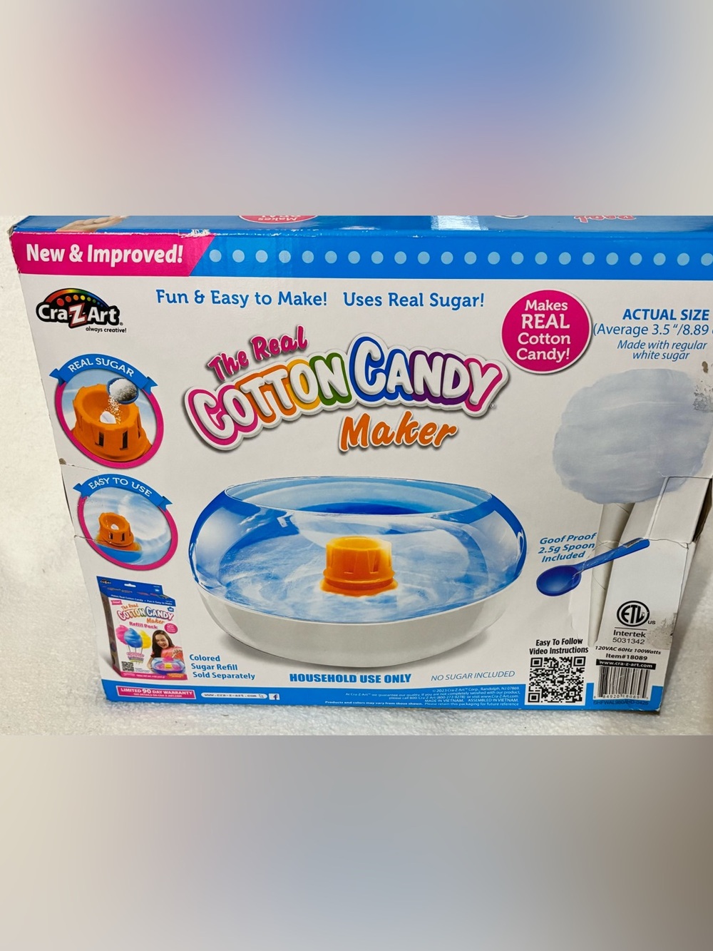 Cotton Candy Maker - Blue, White & Orange see details picture no accessories.